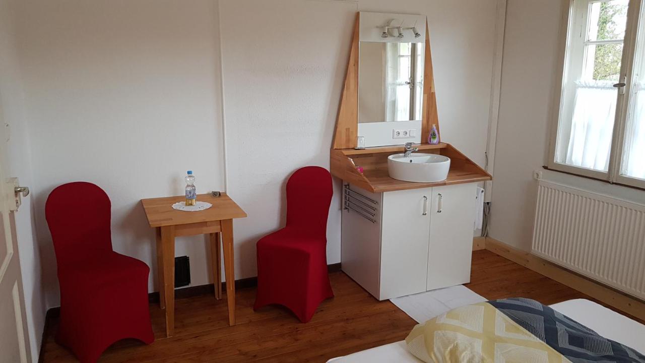 Gaestehaus Lichdi Schwaigern エクステリア 写真